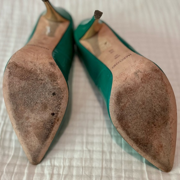 MARCIANO turquoise patent leather heels. Size 8 - Picture 5 of 6